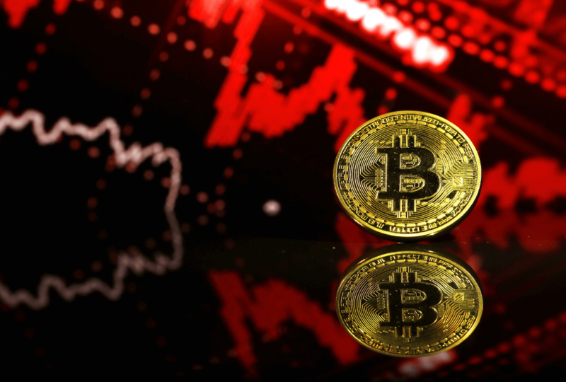 Bitcoin Drops Toward $60,000 As Major Cryptocurrencies Plunge