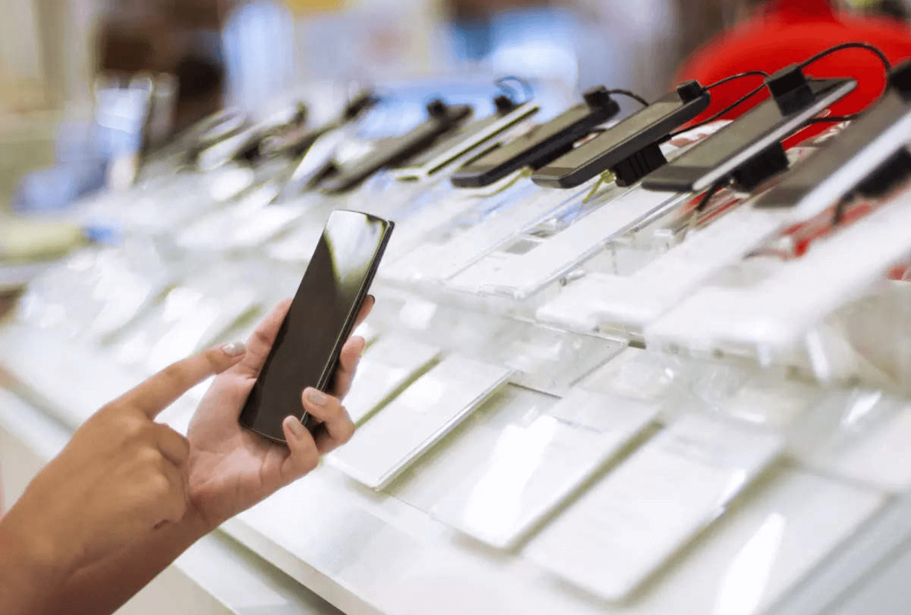 China’s Smartphone Market Hits Lowest Point in a Decade in 2022